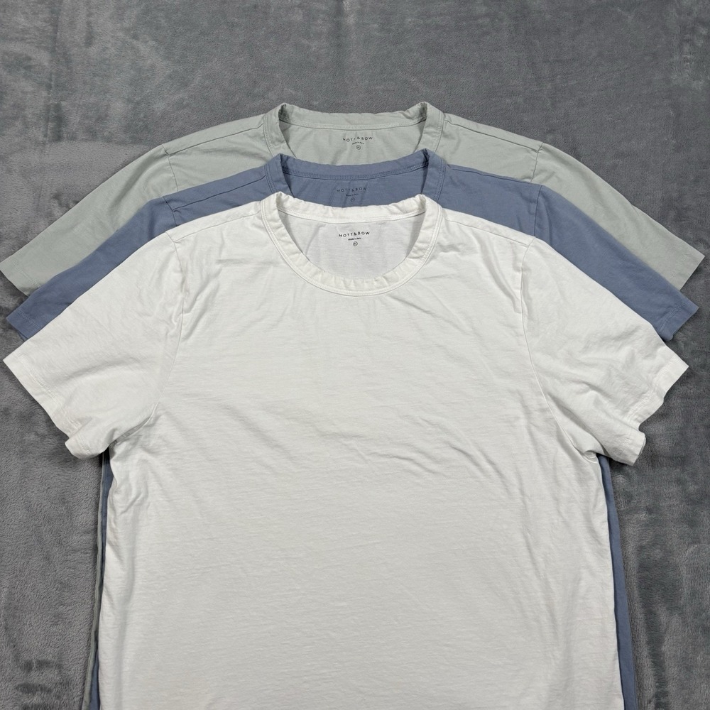 Lot of 3 Mott & Bow Driggs Shirts Mens XL White Blue Gray Classic Crew Light*